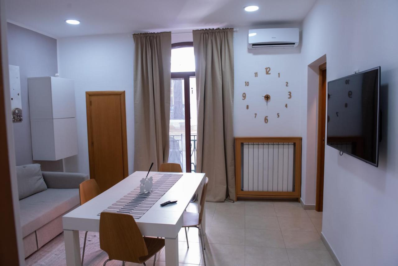 Casa Rita Apartment Бари Екстериор снимка